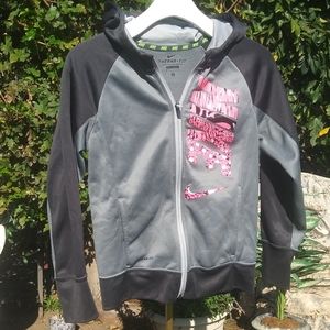 Nike thermafit sweatshirt